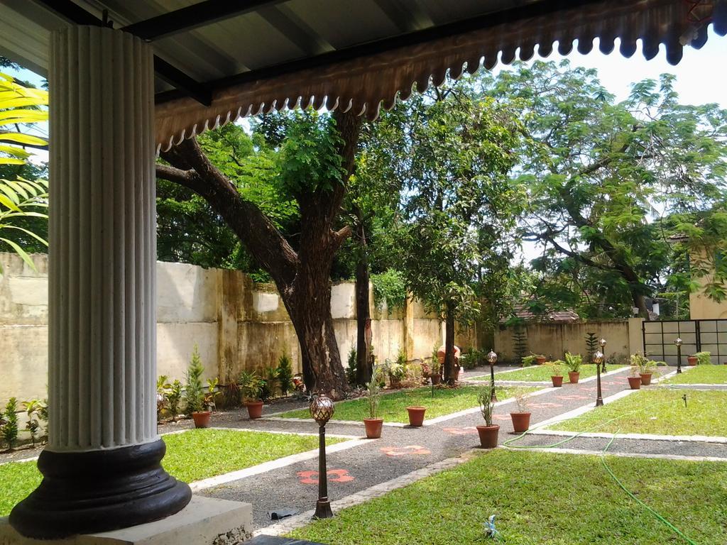 Casa Linda Hotel Kochi 外观 照片